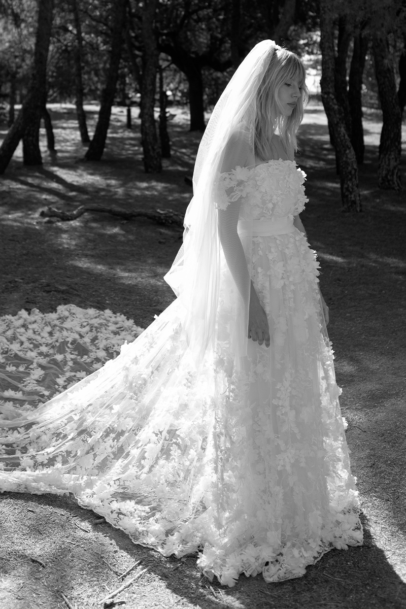 Vestido de novia de María Baraza colección 2027