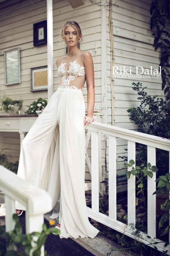Traje de novia con pantalones de Riki Dalal